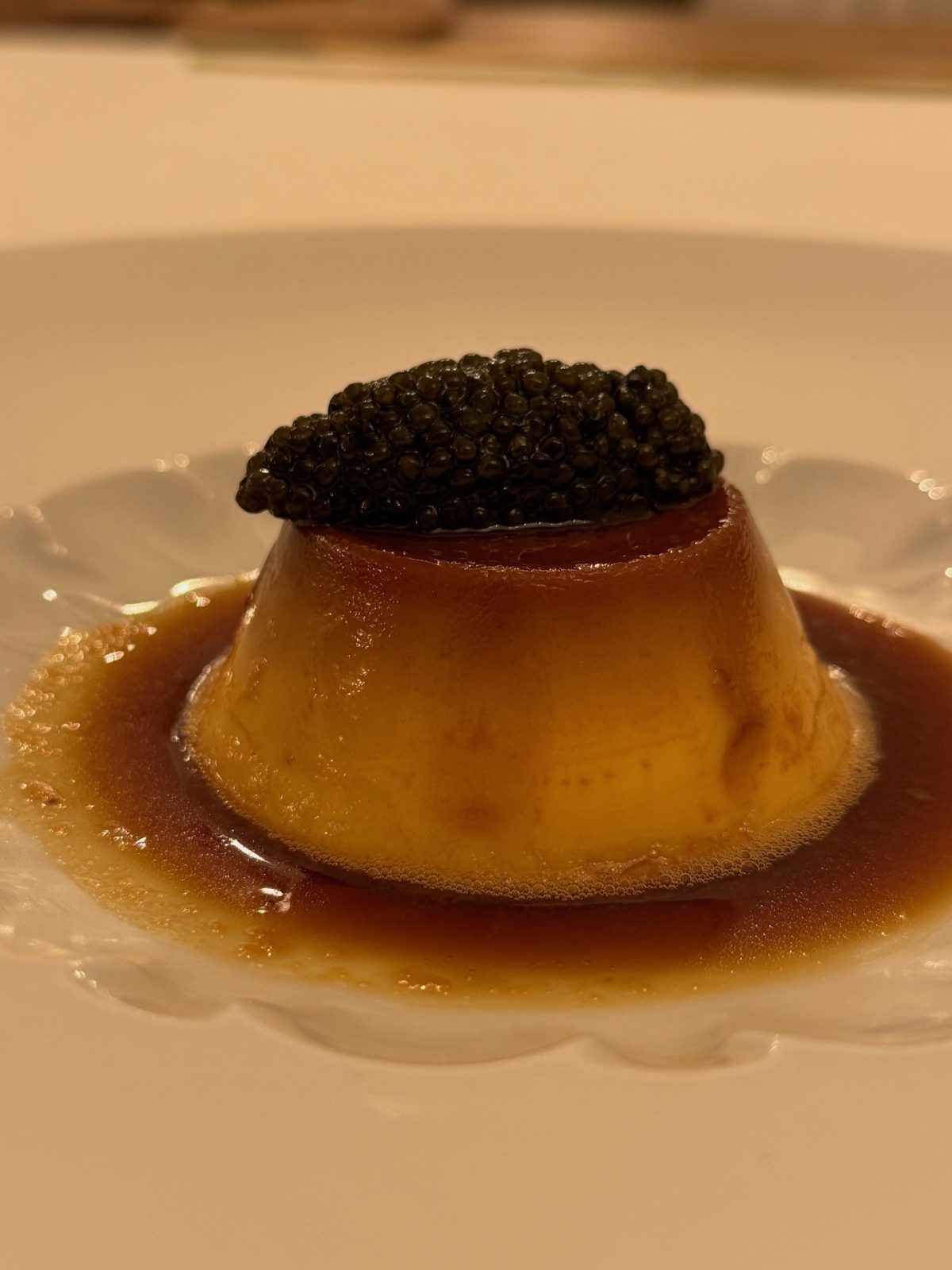 Kaviar Flan im Restaurant Ibai in Donostia-San Sebastián im Baskenland