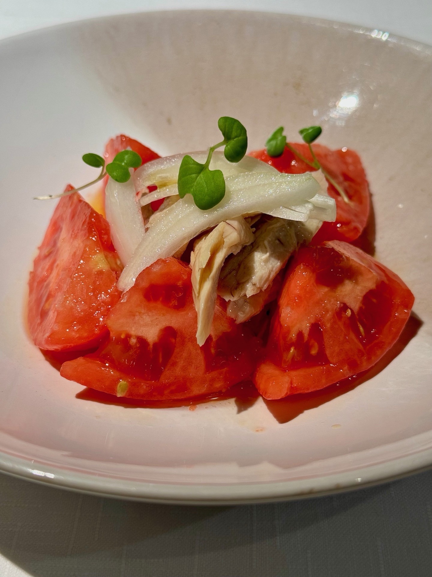 Tomatensalat im AITOR RAULEAGA in BILBAO